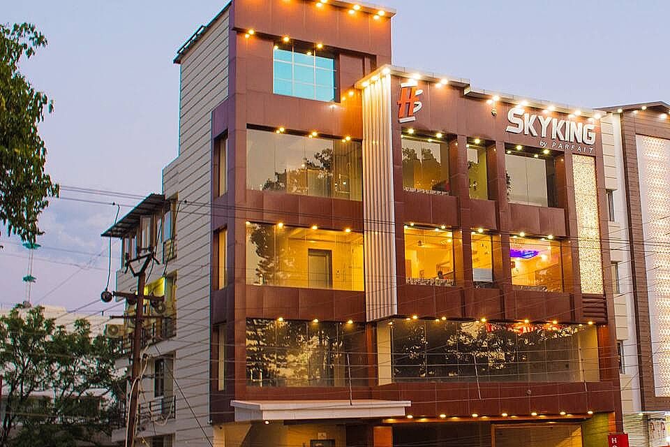 undefined Hotel Skyking 7