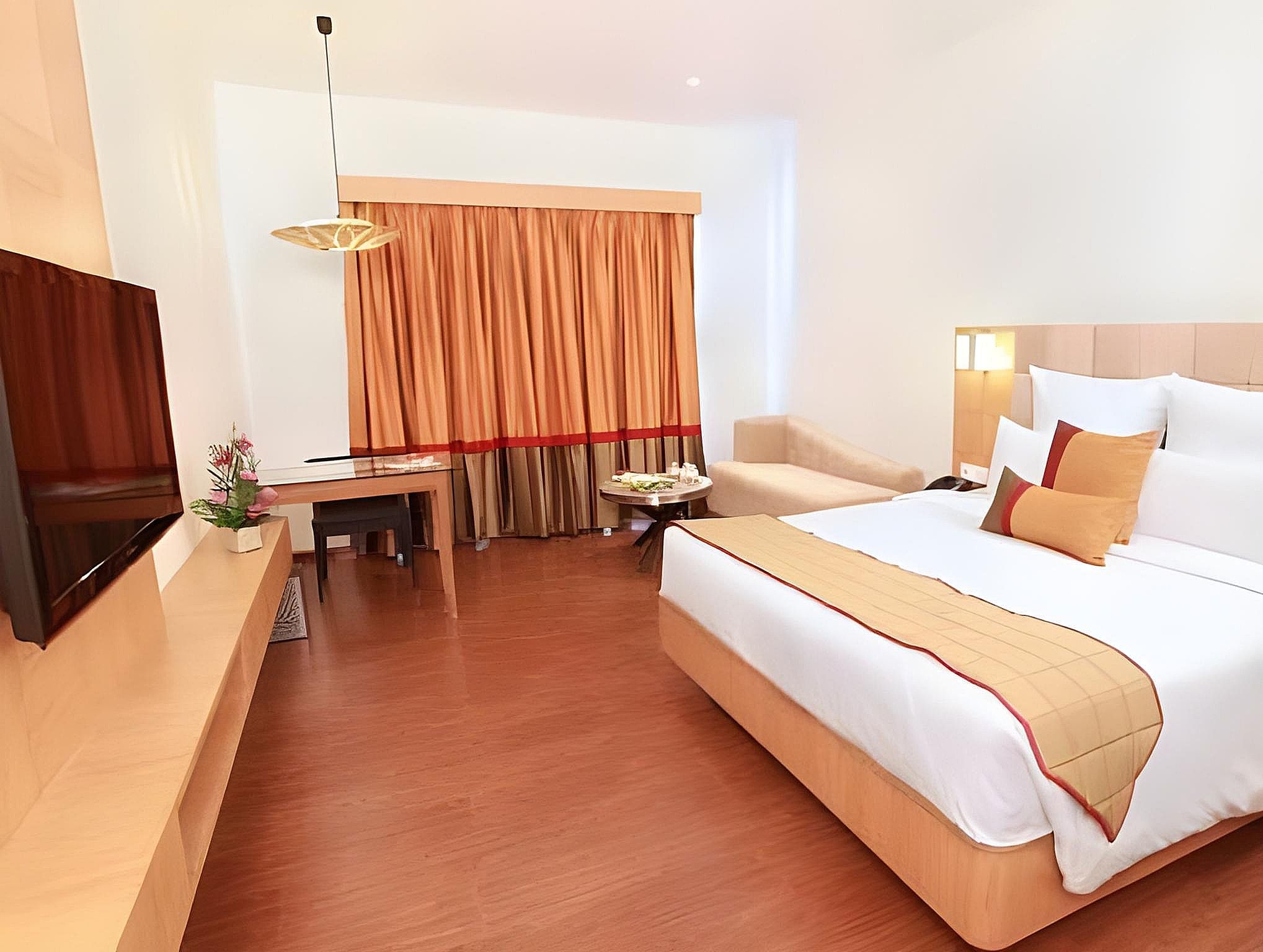 Marigold By Greenpark Premium room with complimentary cocktail hours from 7PM to 9PM 2