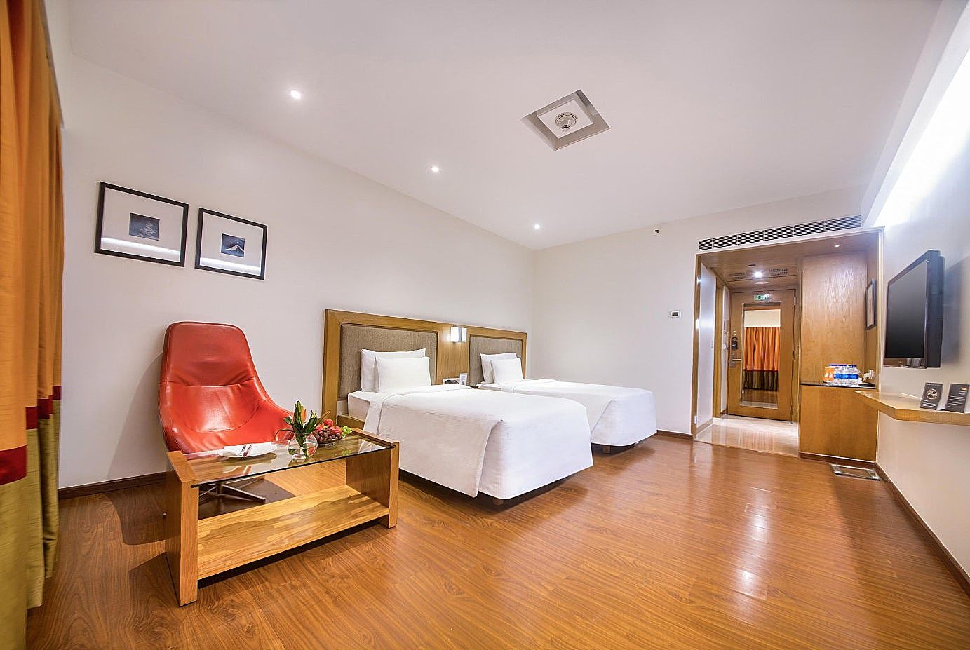 Marigold By Green Park Luxury Room 2