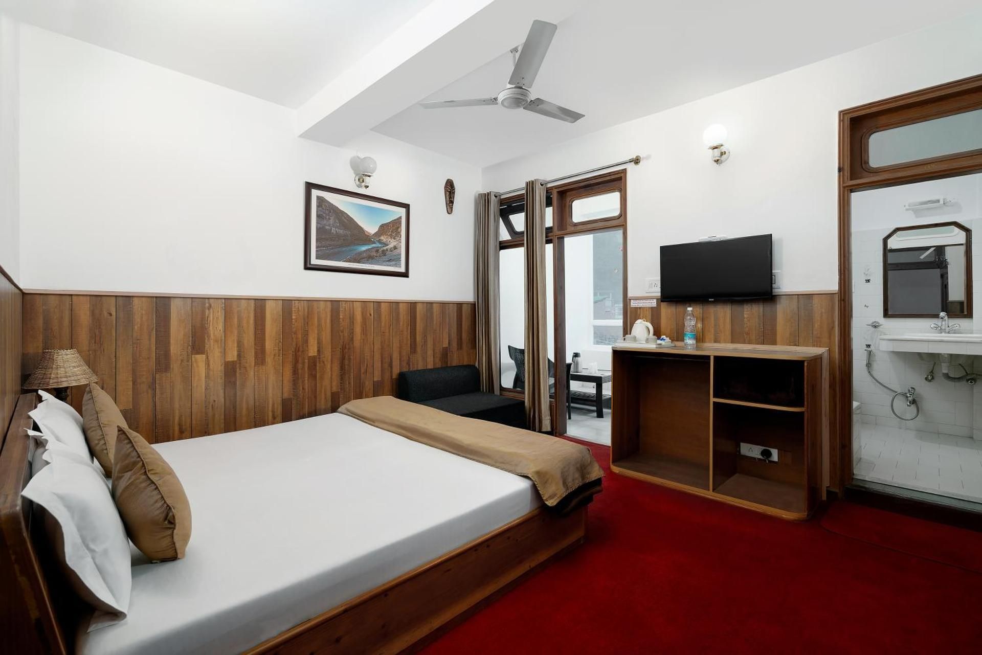 Standard King Room