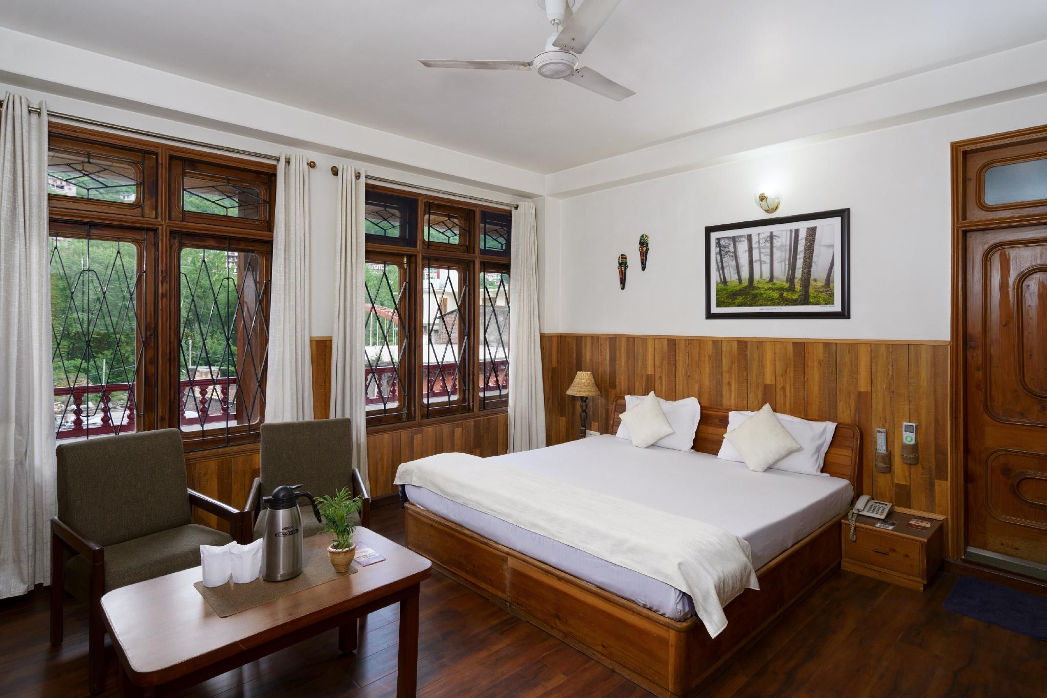 Super Deluxe Air Conditioining Room