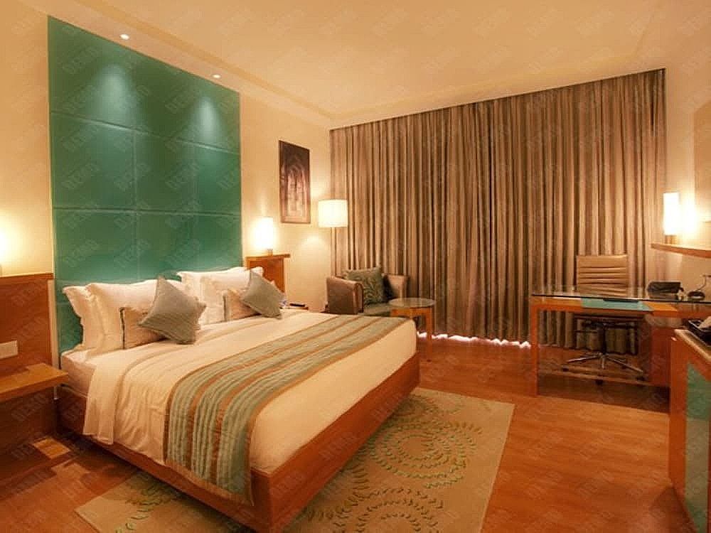 Business Room