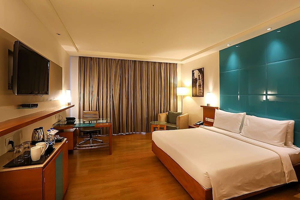 Radisson Blu Hotel Chennai City Centre Standard Room 7