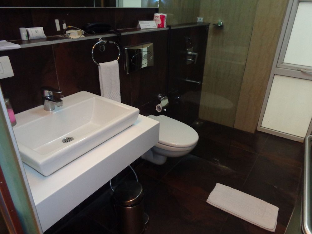 undefined The Urban Hotel 10