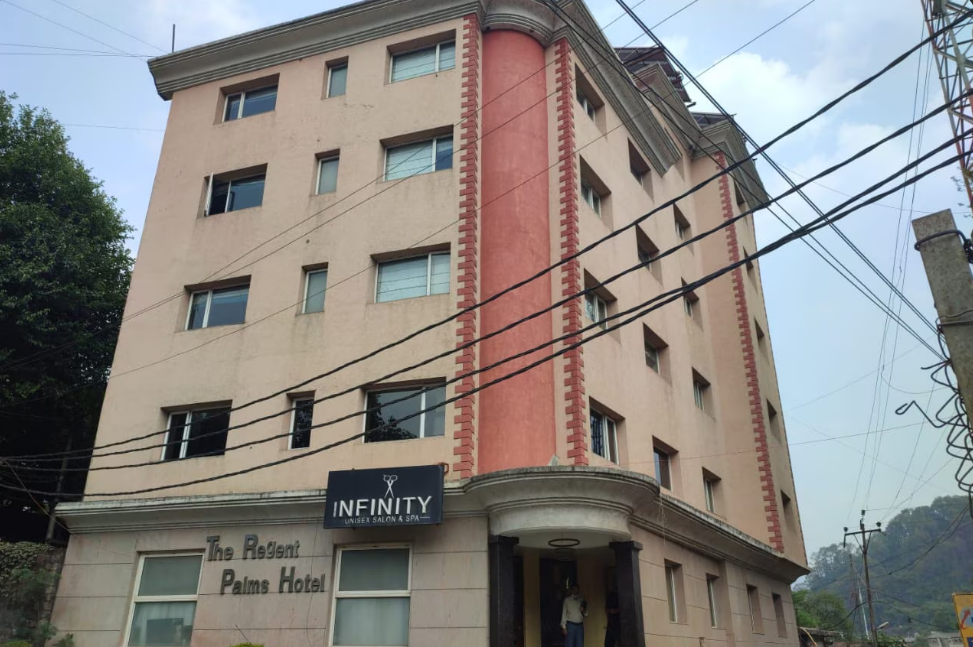 The Regent Palms Hotel