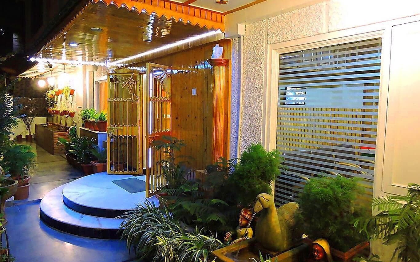 Deluxe Single Room - Generic - YCHS