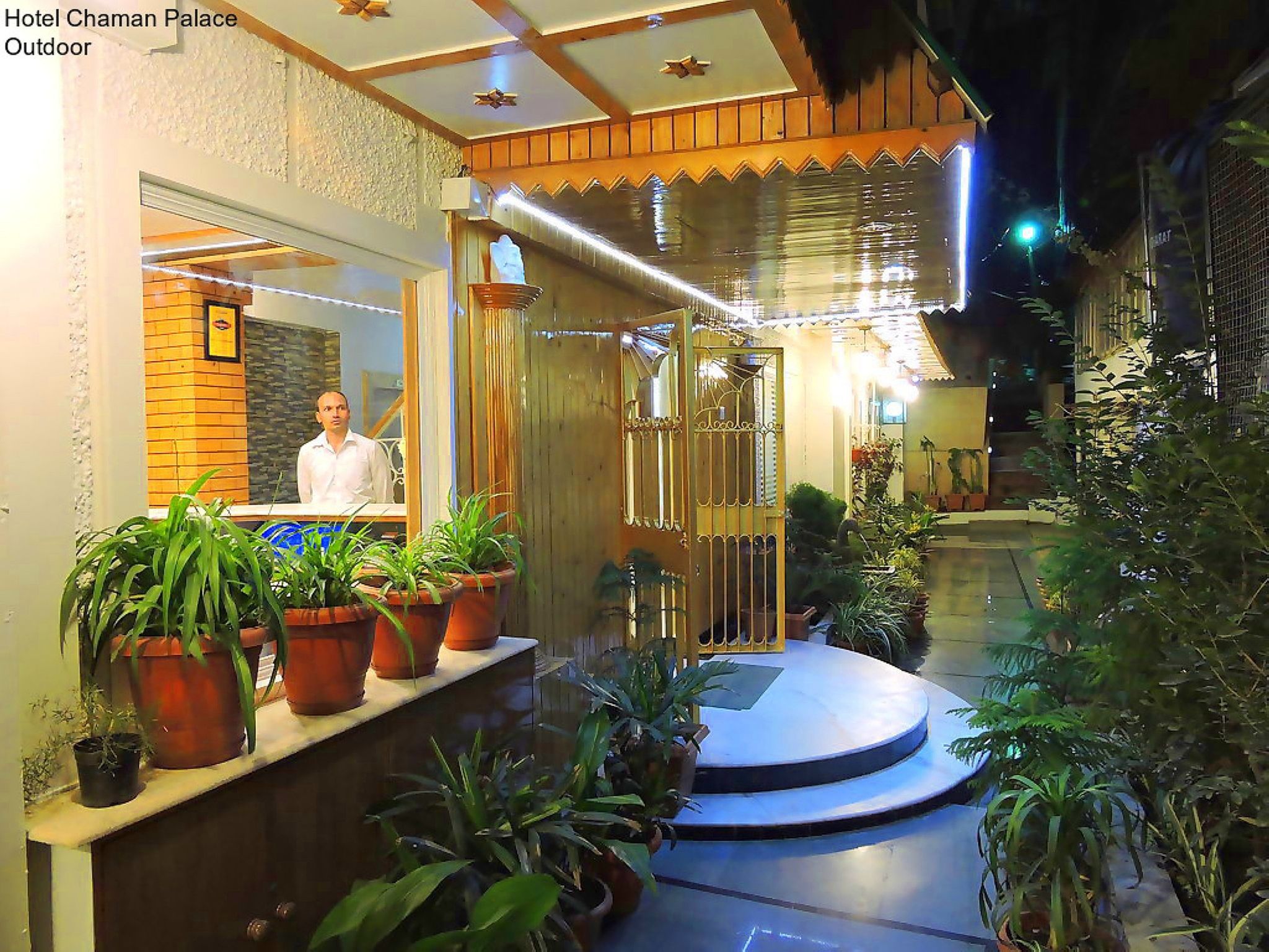 undefined Hotel Chaman Palace 5