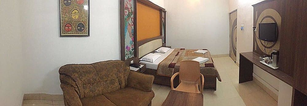 Hotel Midtown Standard Non AC Room