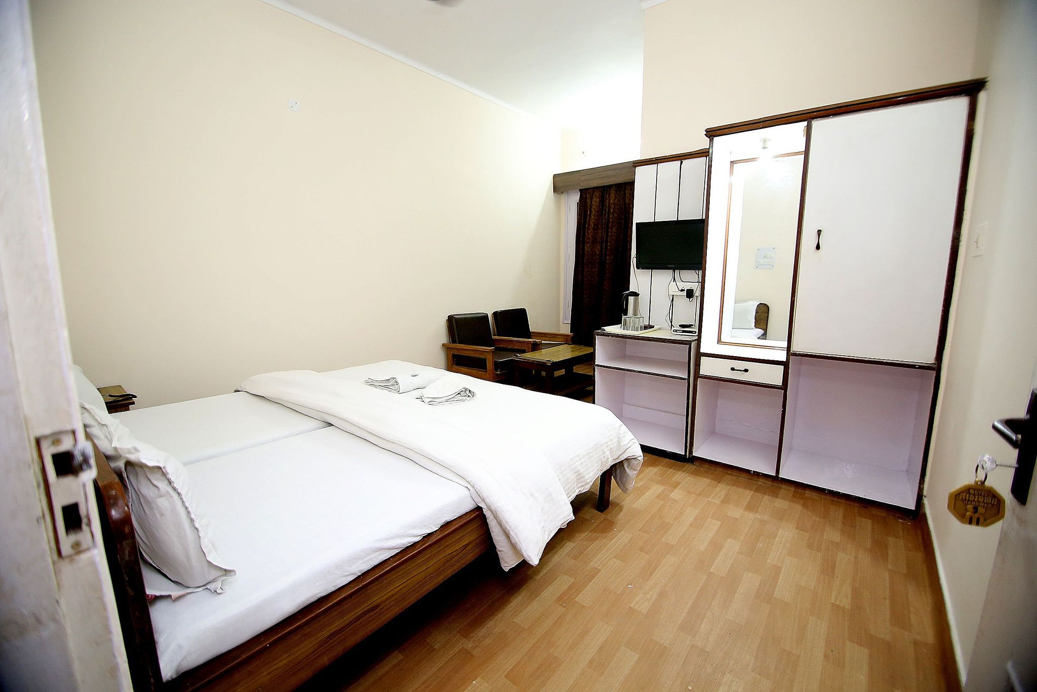 Hotel Midtown Standard Non AC Room 5