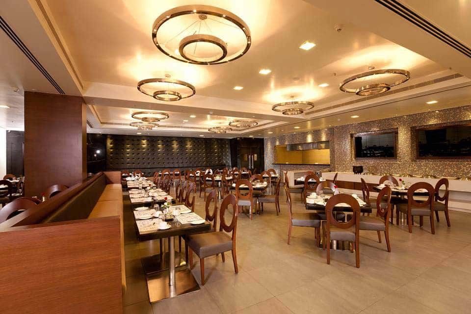 undefined Hotel Shelton Rajamahendri 2