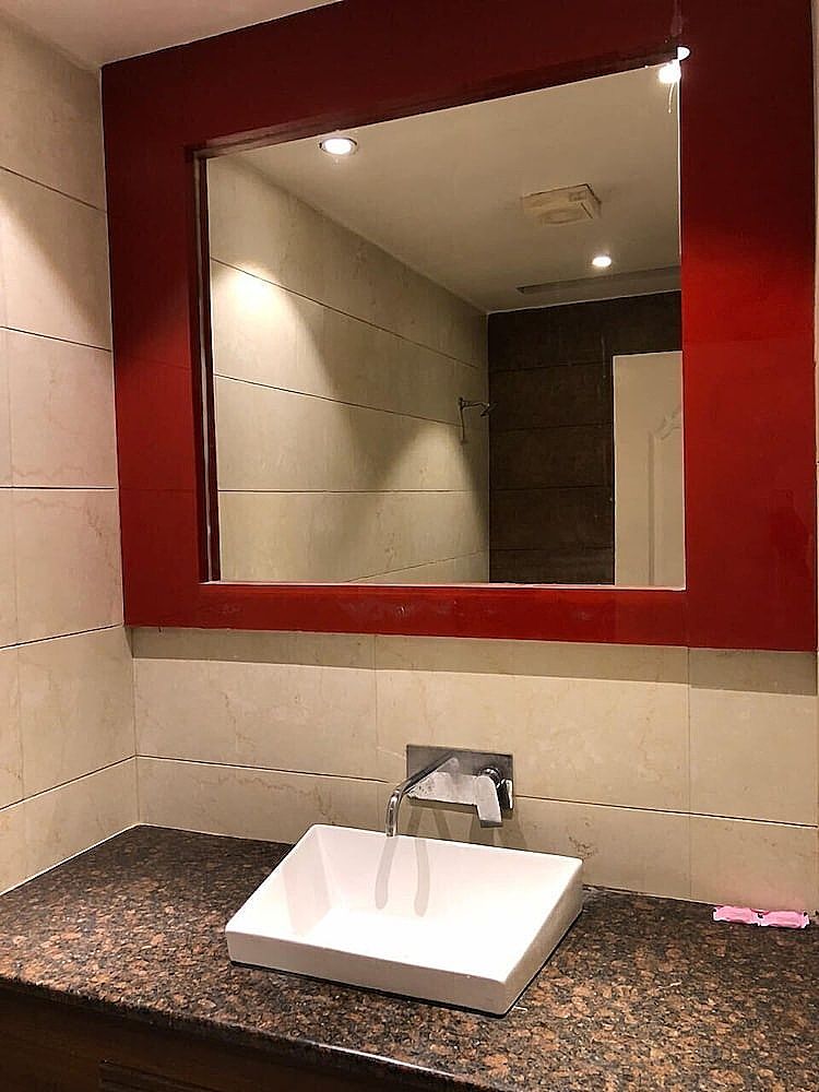 Hotel Namaskar Deluxe Double Room 4