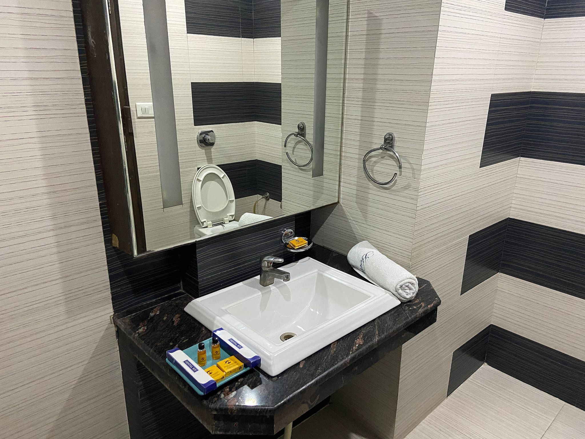 Hotel Namaskar Residency Imperial King Room 19