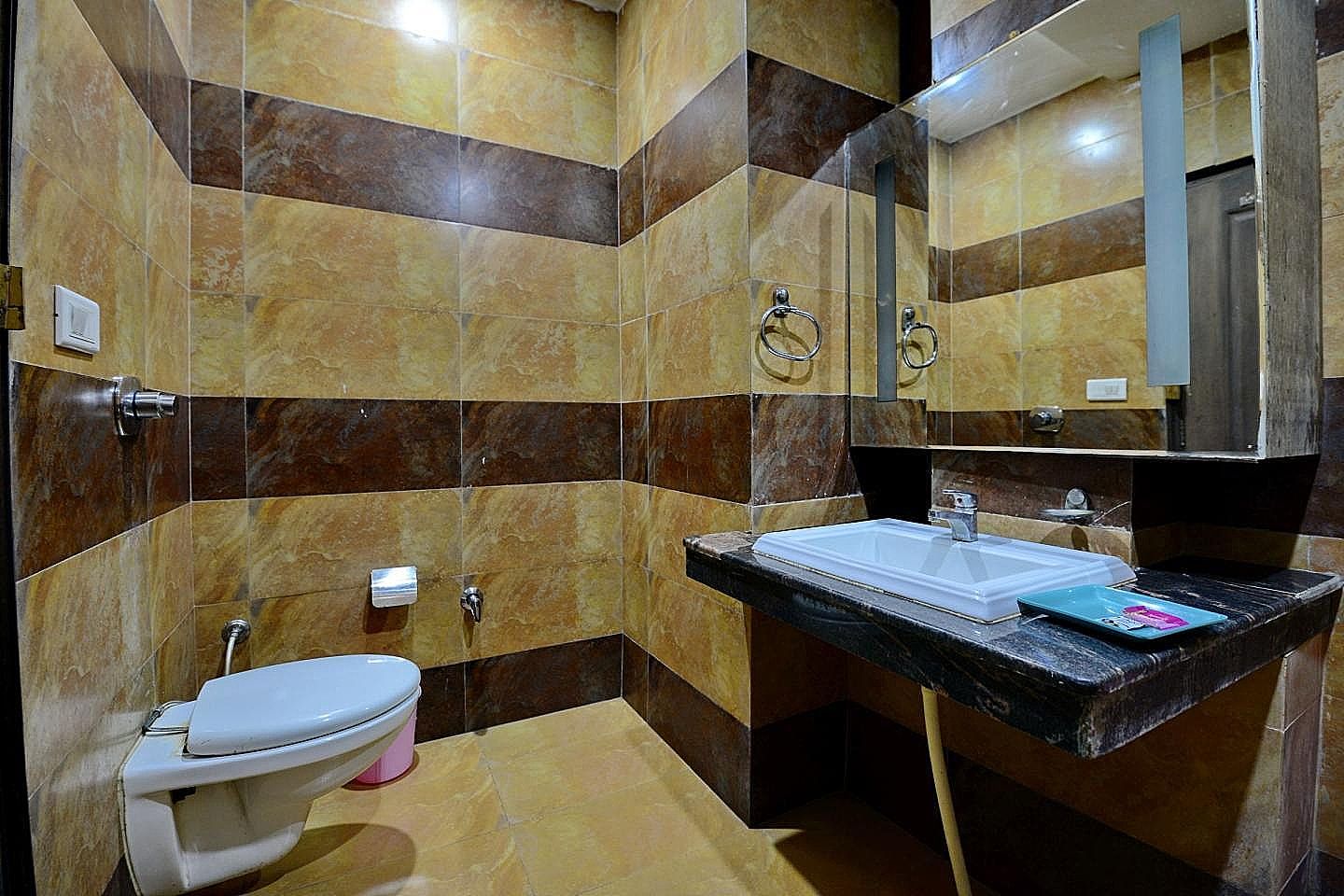 Hotel Namaskar Residency Imperial King Room 17