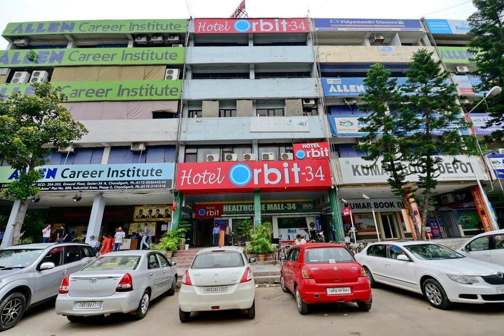 Hotel Orbit 34