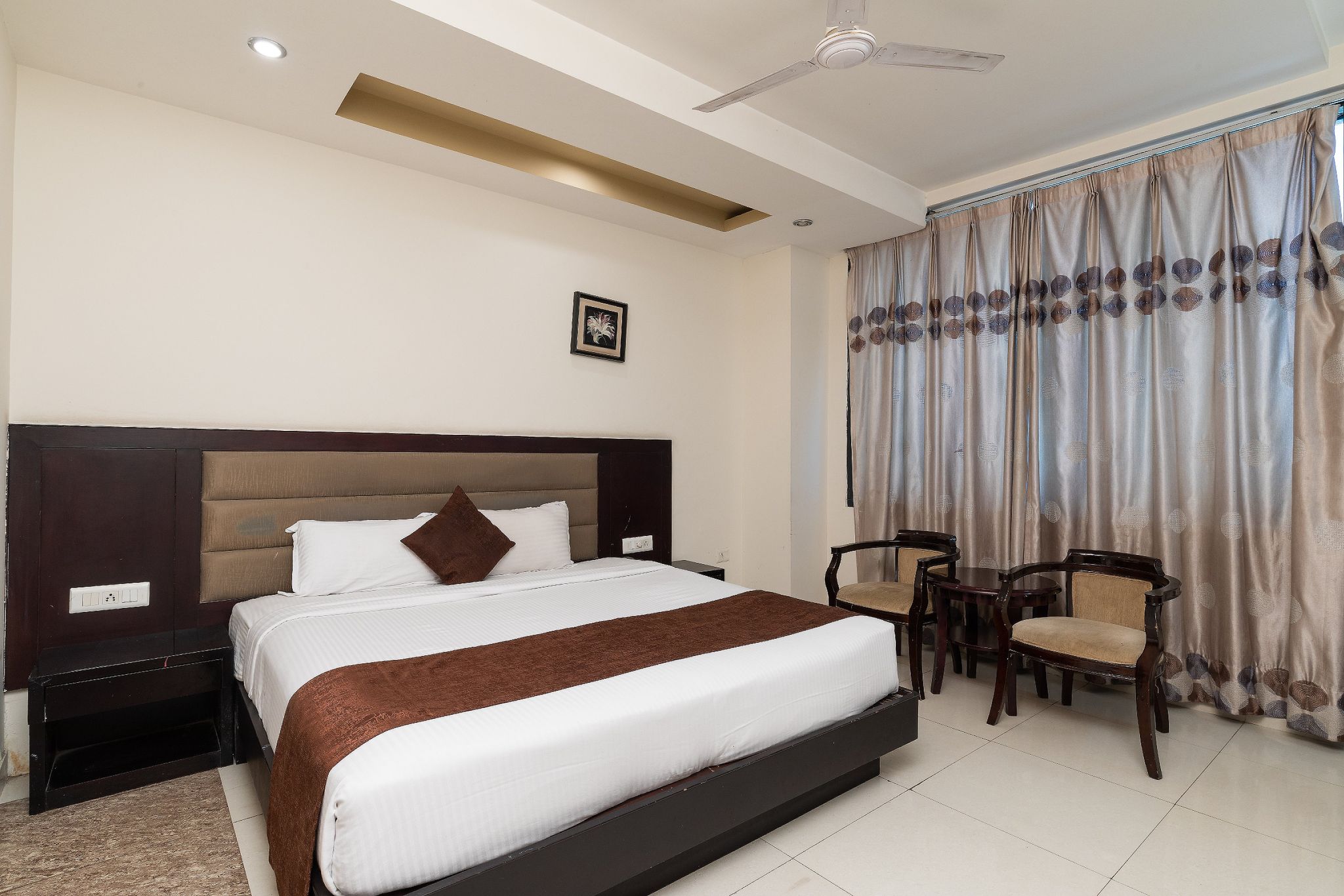 Hotel Orbit Deluxe Room 2