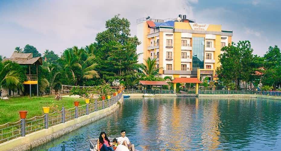 undefined Royal Riviera 7