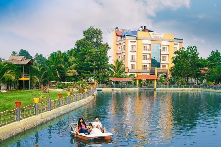 undefined Royal Riviera 9