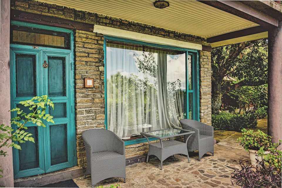 undefined Mohan's Binsar Retreat 4