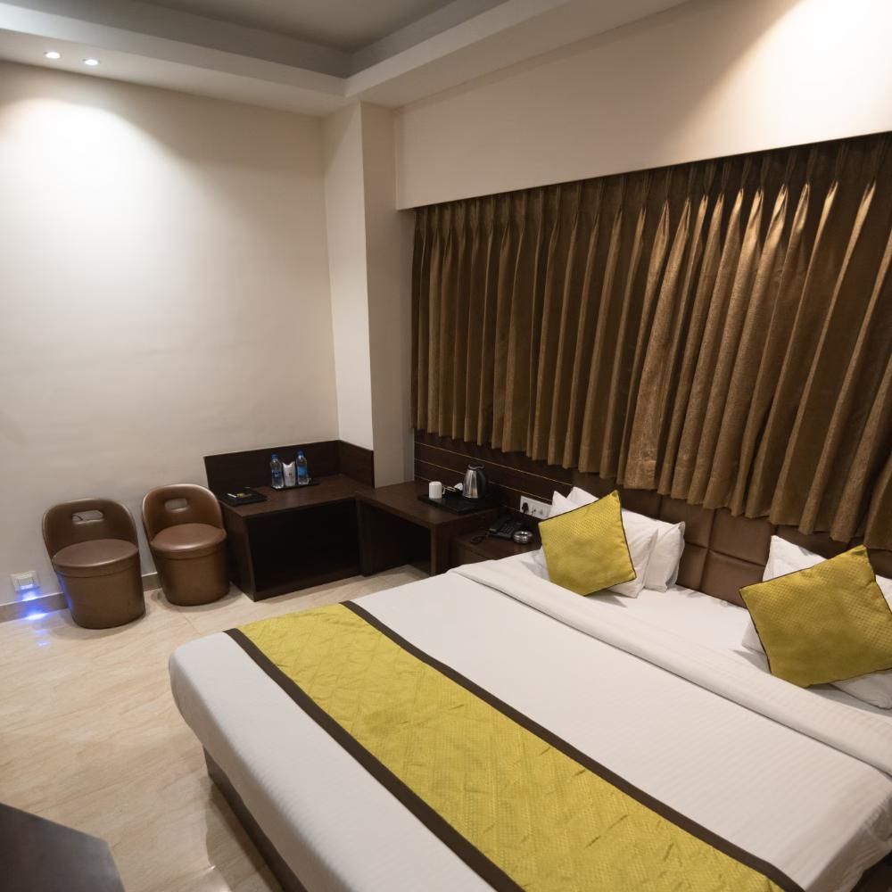 Hotel Central Plaza - Siliguri PREMIUM DOUBLE 4