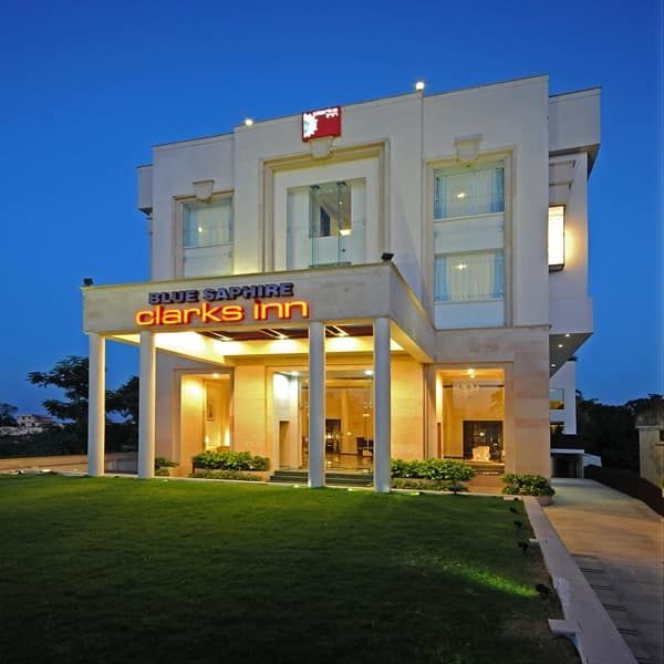 Hotel Blue Saphire Countryside
