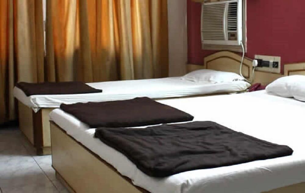 undefined Hotel Uttam by Sky Stays 3