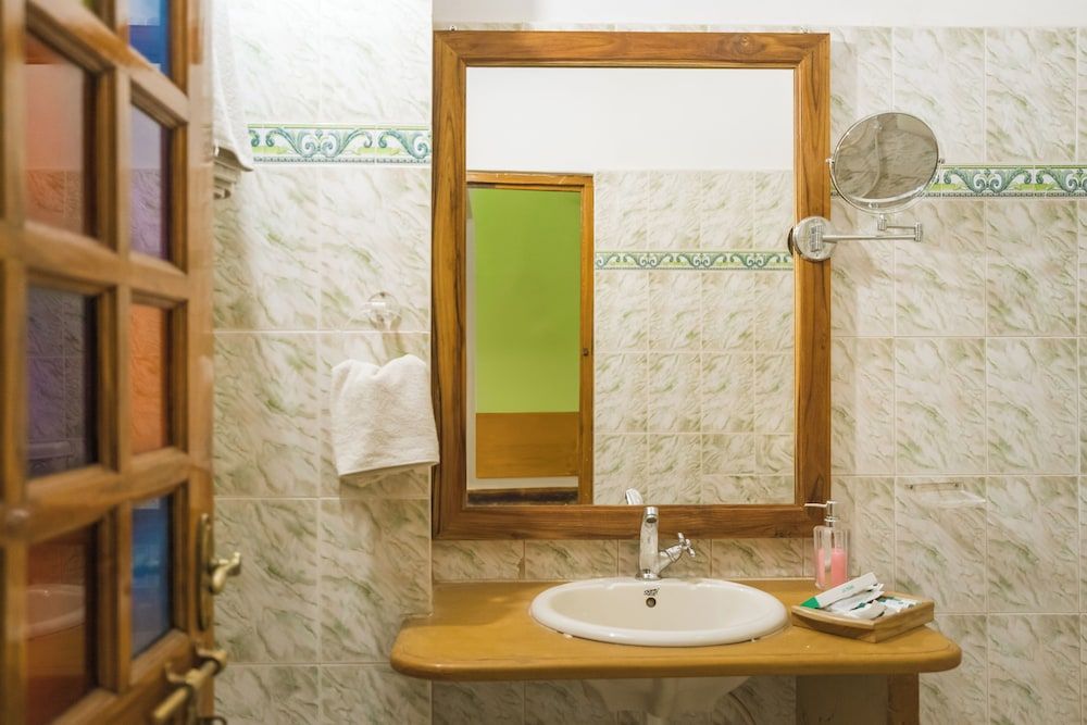 Hotel Rajmandir Standard Double Room 6