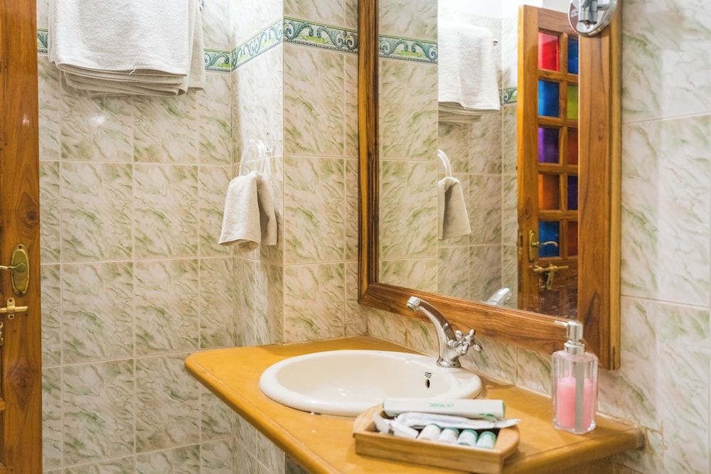 Hotel Rajmandir Standard Double Room 7