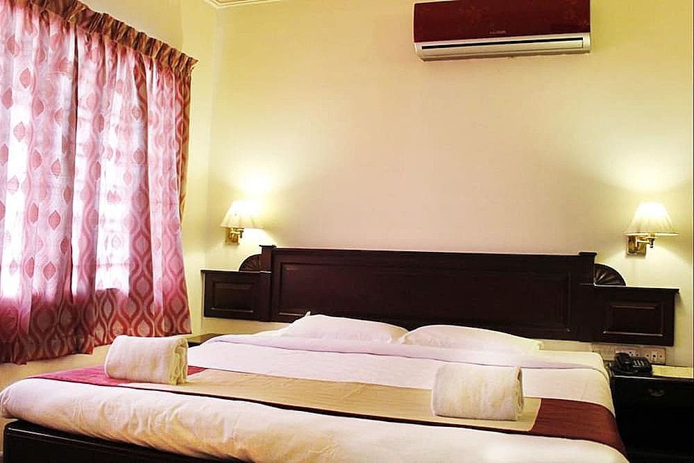 undefined Hotel Archana Inn 9