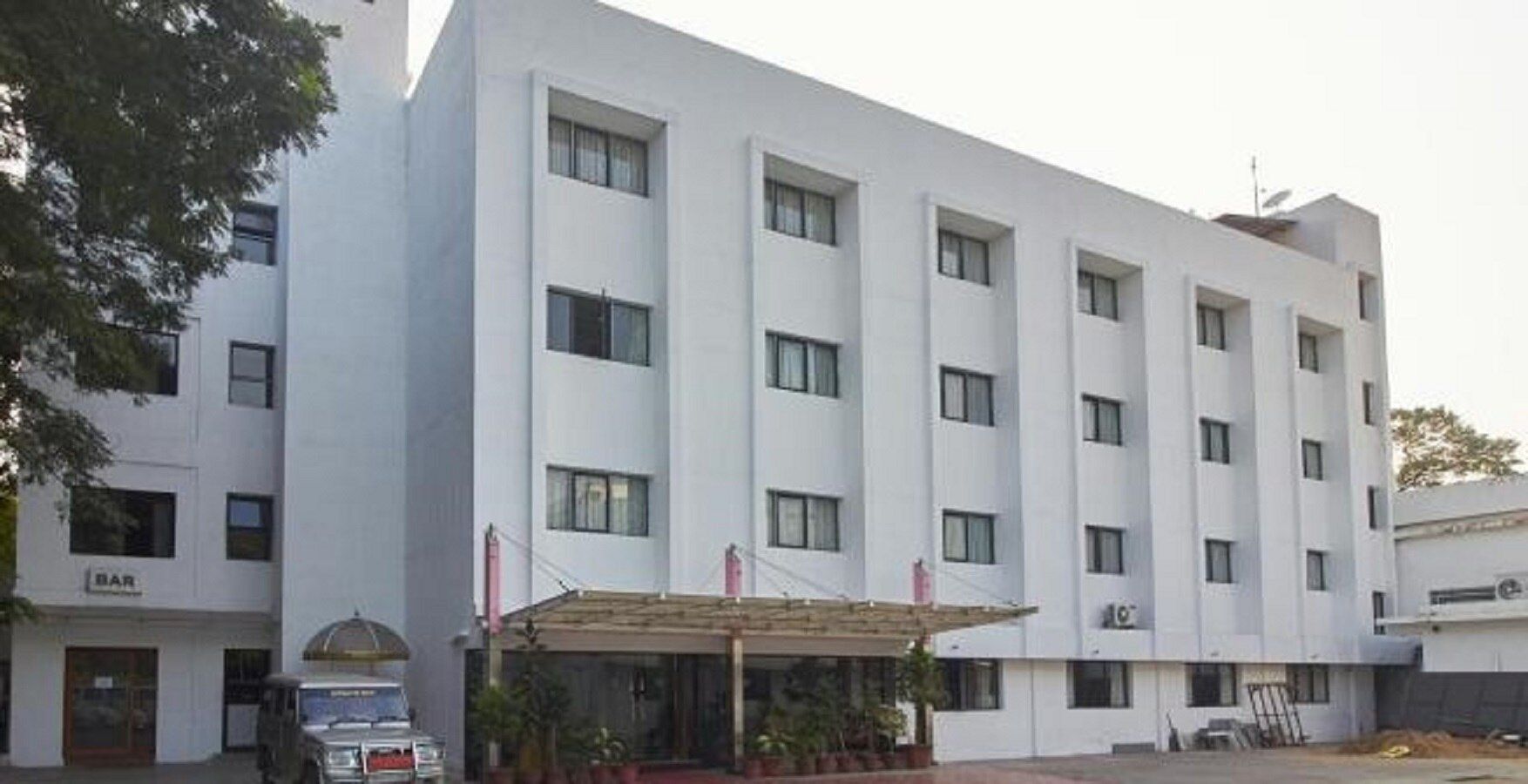 undefined Hotel Weshtern Park 10