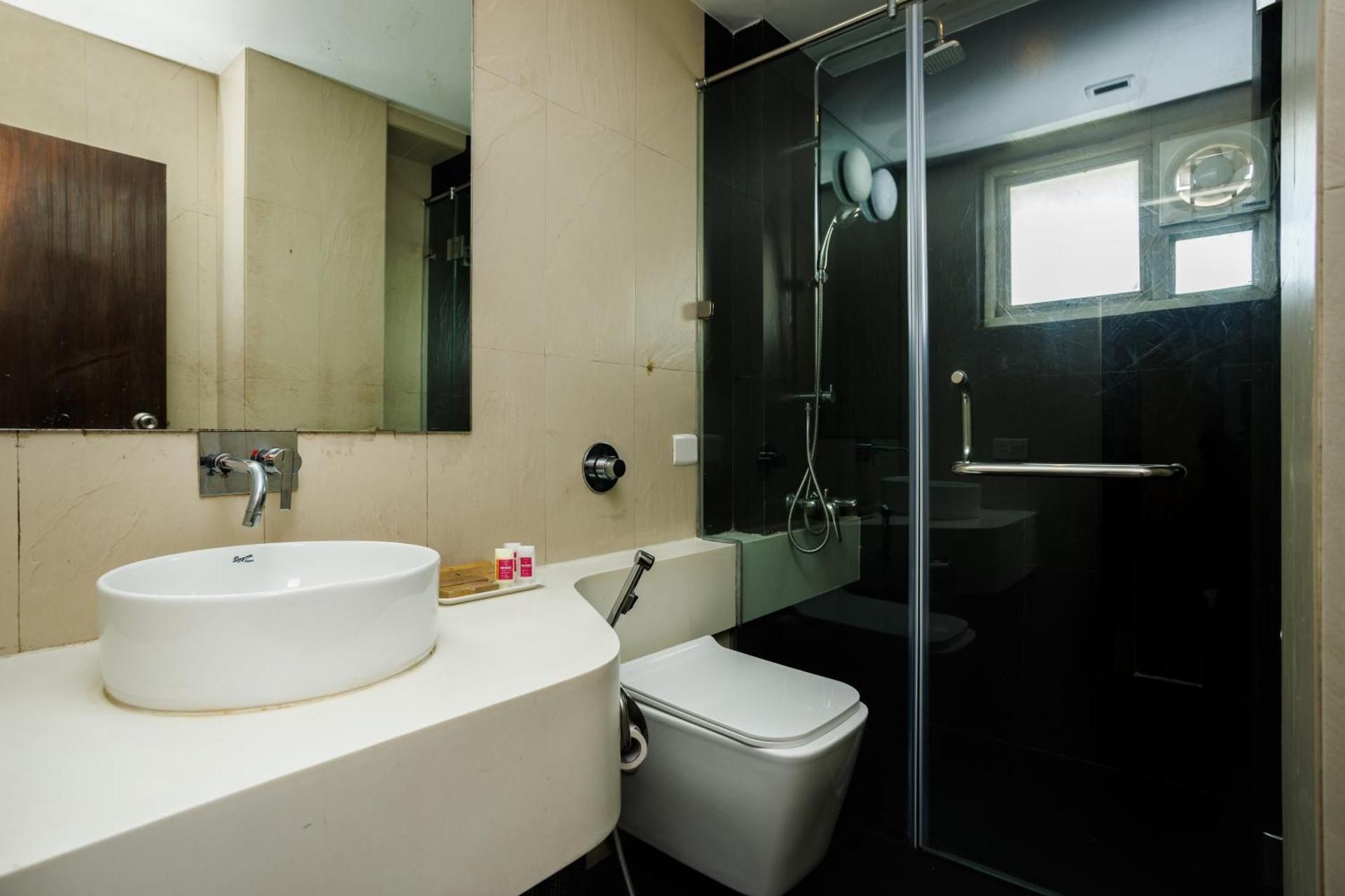 Nexstay Asma Tower Executive Room 4