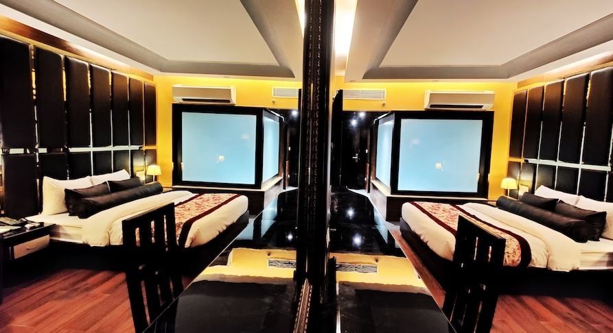 The Regent Executive Room 2