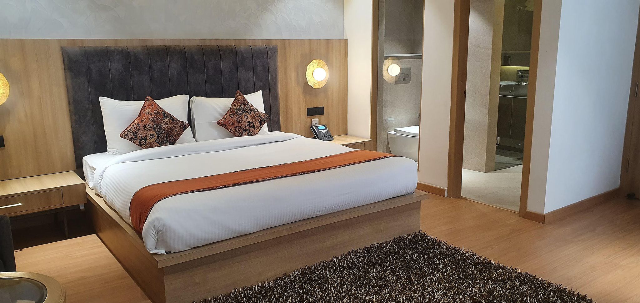 Hotel KLG Altoria Deluxe Room 3