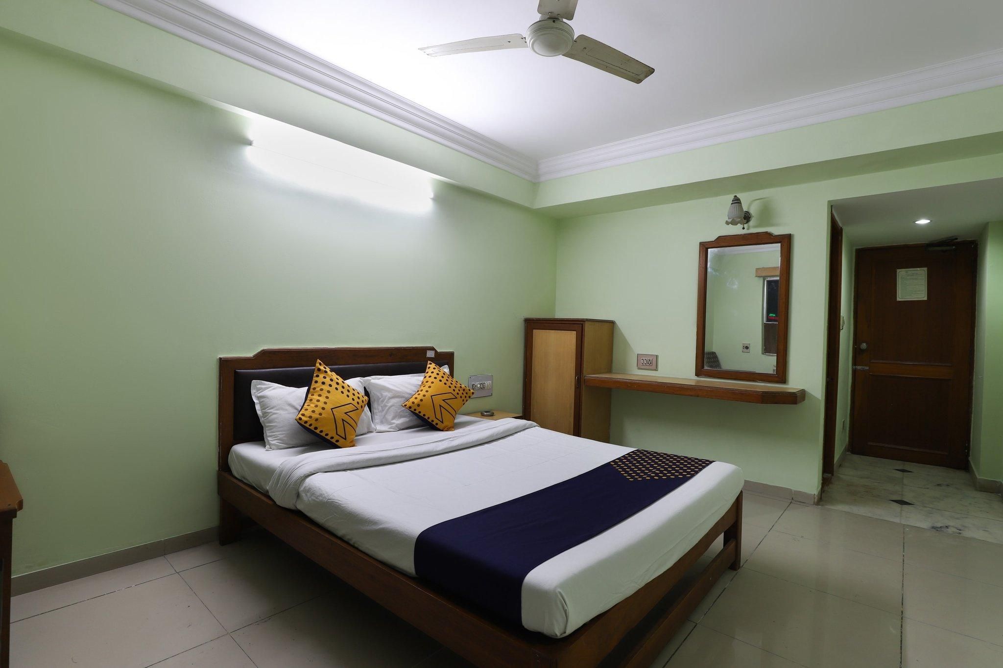 undefined Hotel Hilltop 10