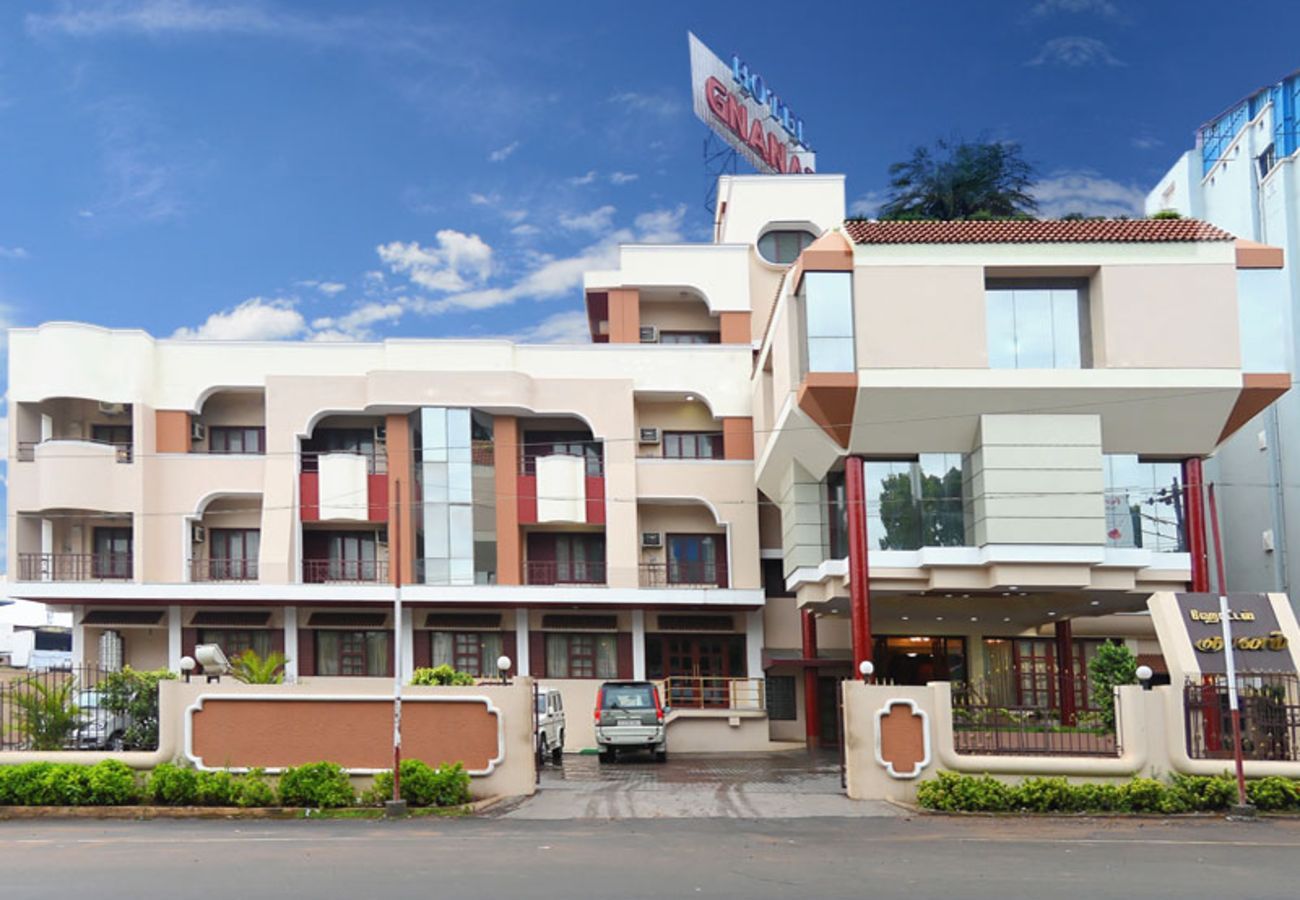 Hotel Gnanam 
