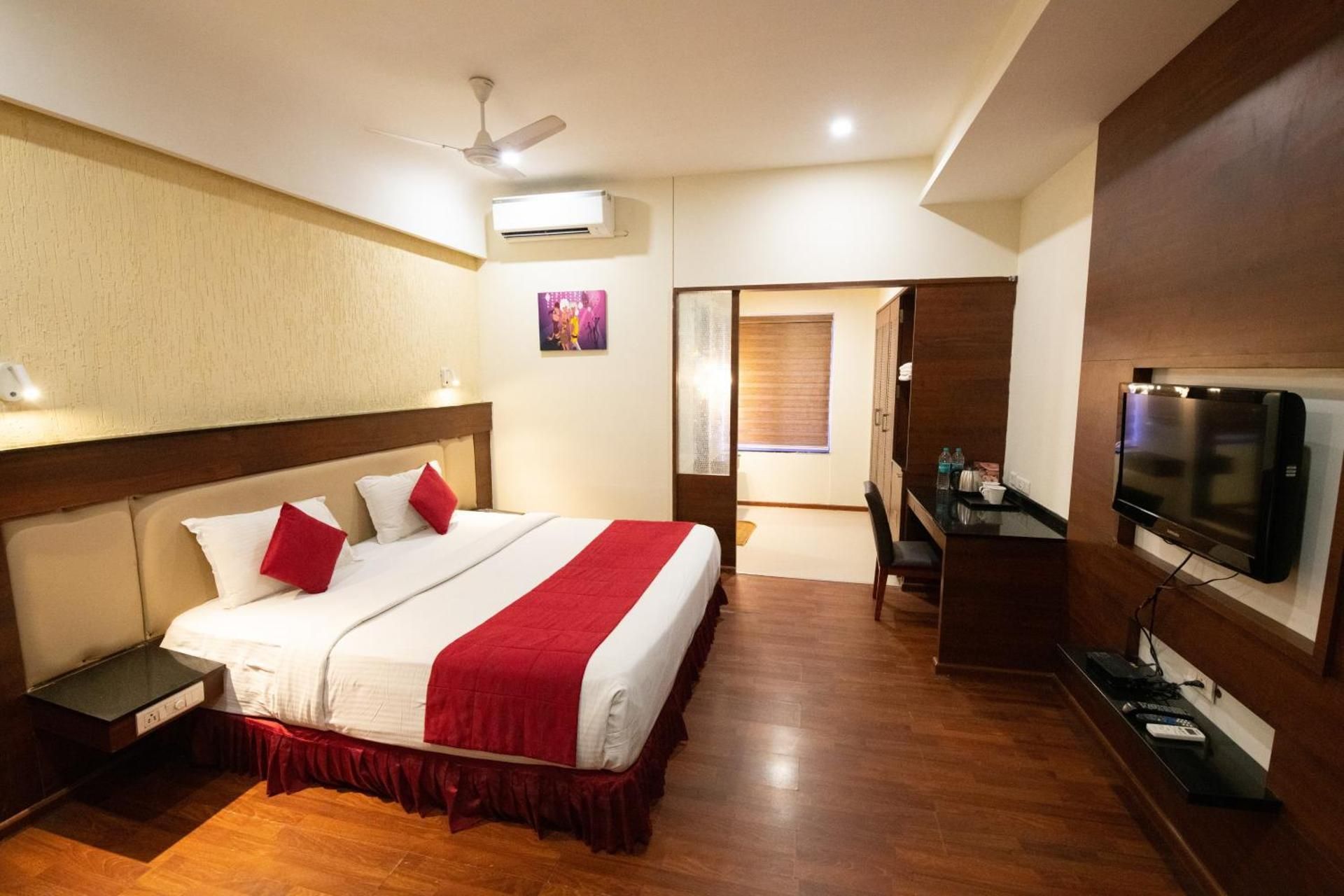 Hotel High Point Luxury Room 3