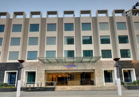 undefined Platinum Hotel 10