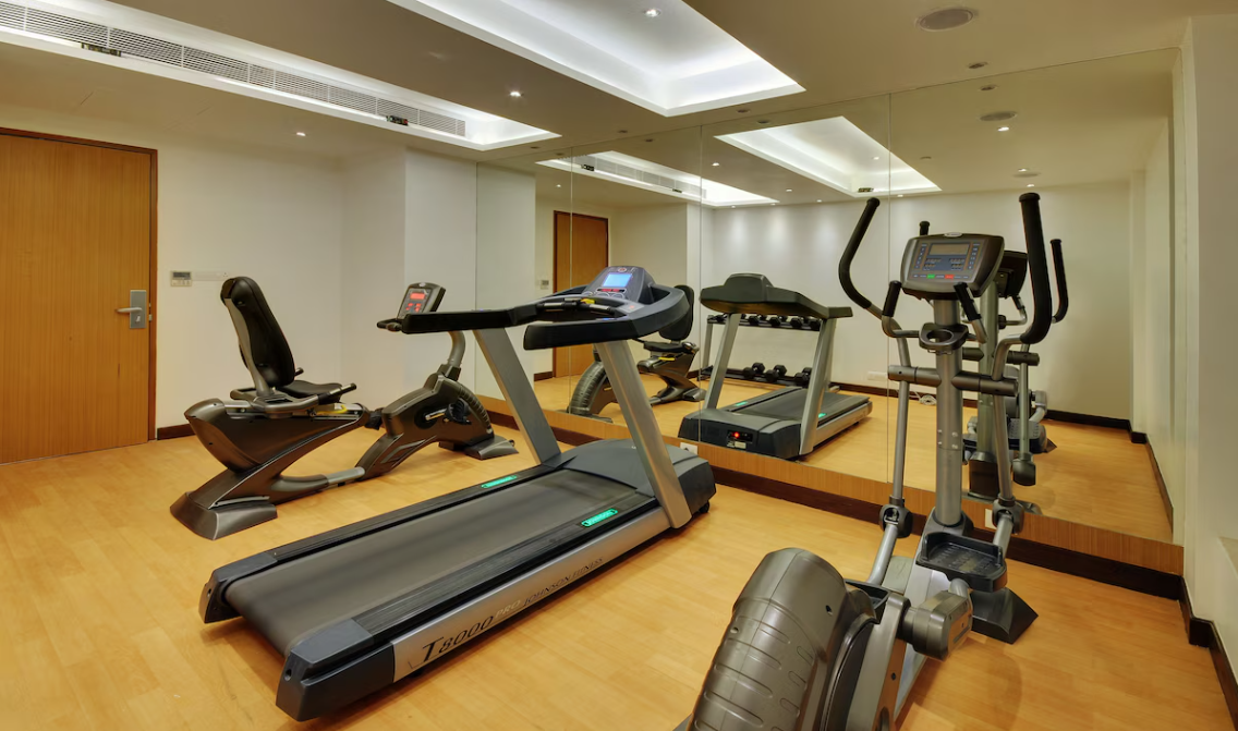 undefined Platinum Hotel 4