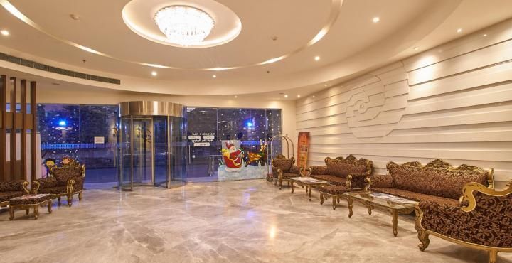 undefined Platinum Hotel 5