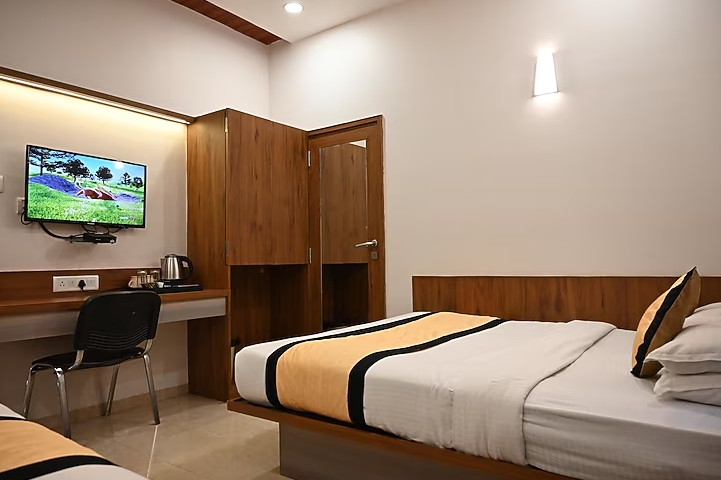 Comfort Room (Non A/C)