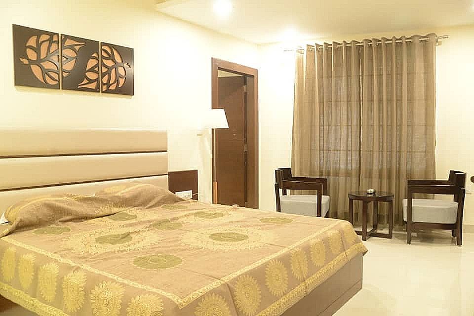 Hotel Data Inn Deluxe Room 3