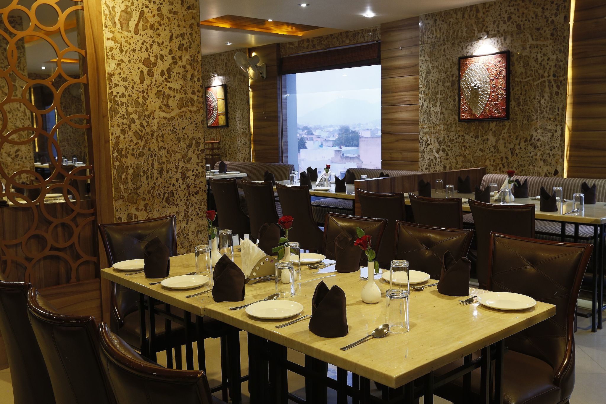 Food & Dining