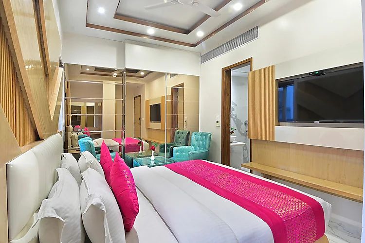 Executive Room Free Wi-Fi and 1 Complimentary Snack Basket