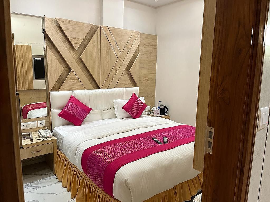 Deluxe Room Free Wi-Fi and 1 Complimentary Snack Basket