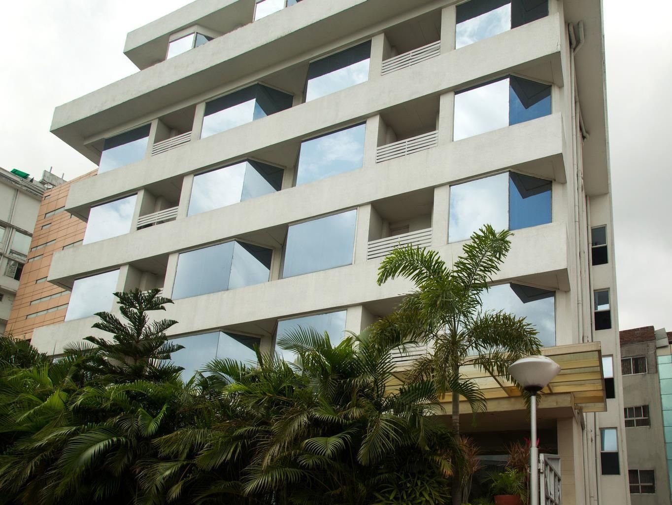 undefined Hotel The Elements 7