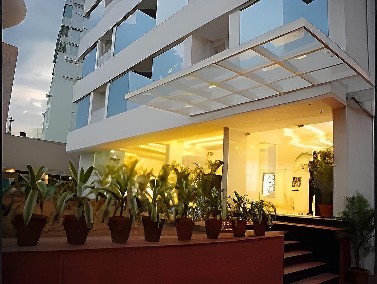 undefined Hotel The Elements 10