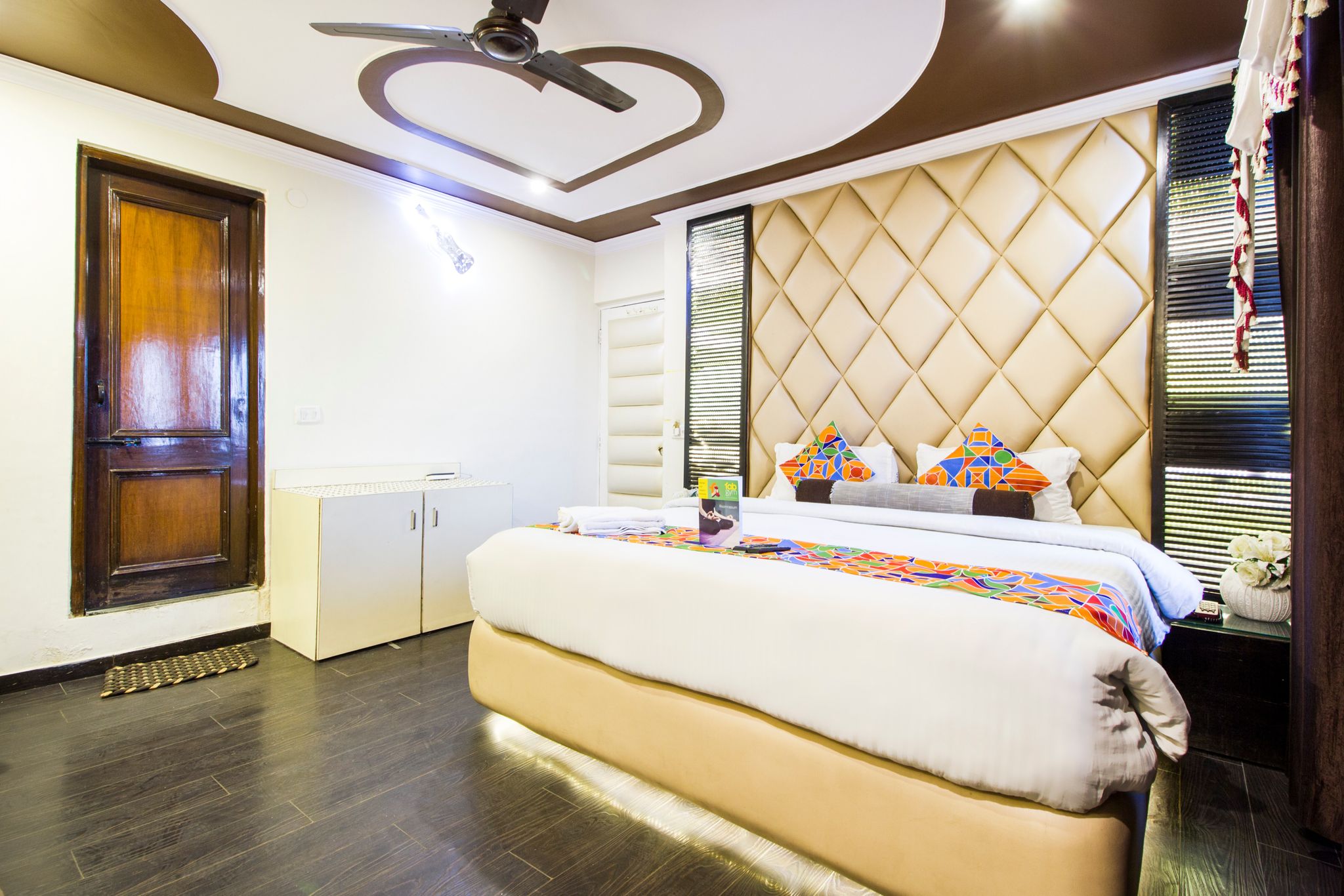 Ashirwad Hotel and Spa Deluxe Room 2