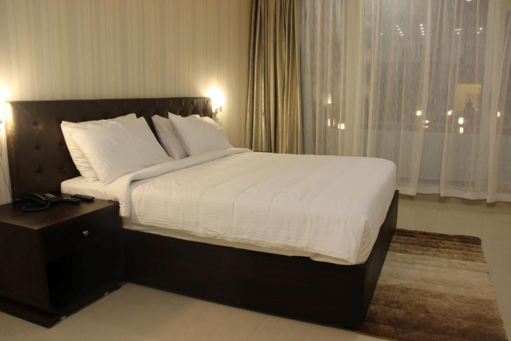 Saaral Resort Courtallam Deluxe Room 3