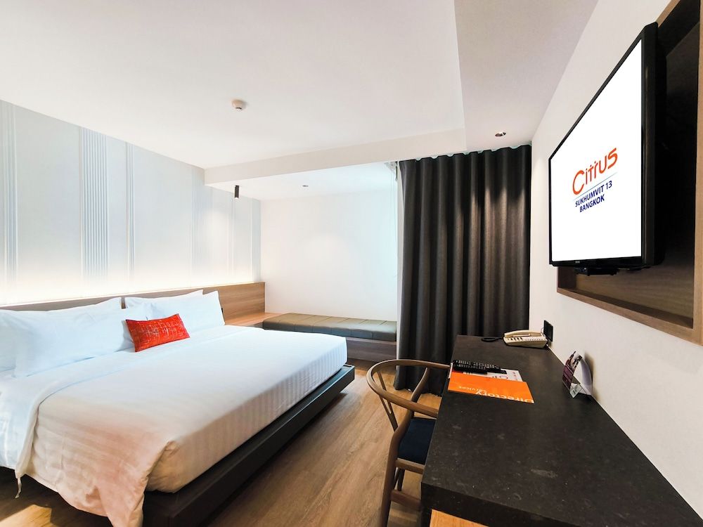 Citrus Sukhumvit 13 Nana Bangkok by Compass Hospitality Premier Room 2