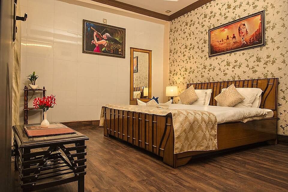 Executive Room