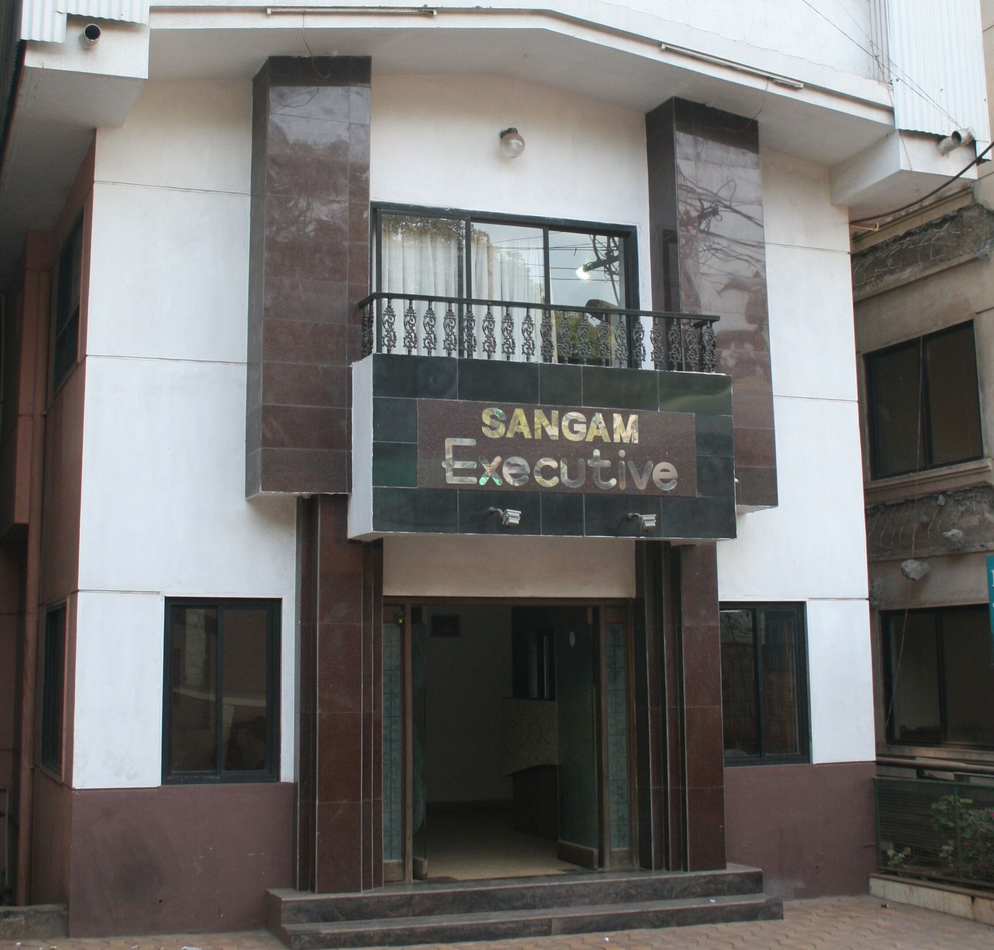 undefined Hotel sangam 6